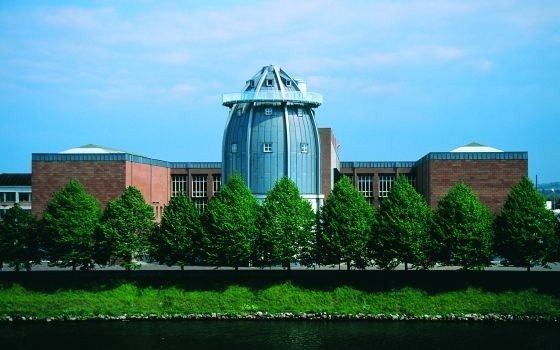 bonnefanten museum in maastricht