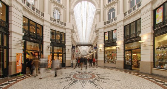 33766_fullimage_Passage_in_Den_Haag_300dpi_322x210mm_C_560x300.jpg