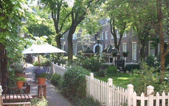 Almshouses in the 