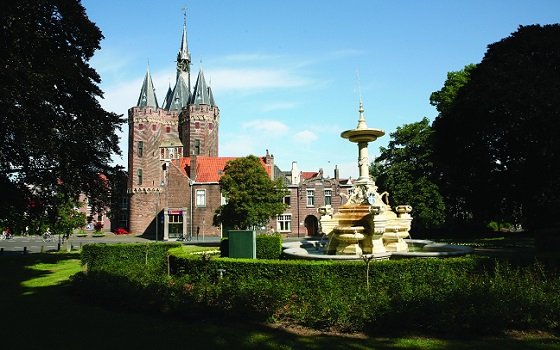 LA CIUDAD DE ZWOLLE RECIBE EL PREMIO BIKE FRIENDY 2014 (2)