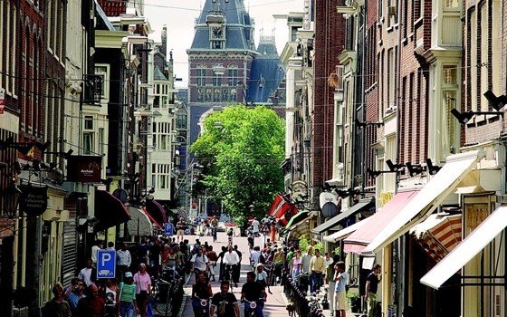 The Nieuwe spiegelstraat and the Rijksmuseum in the distance