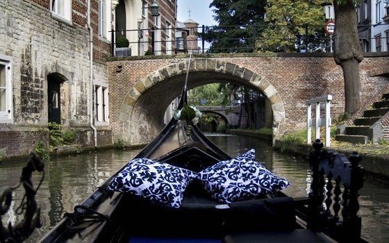 A tour in a gondolier in the canals of Utrecht