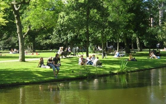 Waterside in the Amsterdam Vondelpark