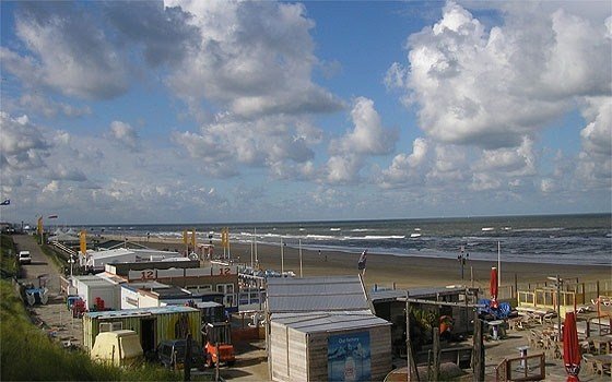 bars and clubs at zandvoort beach