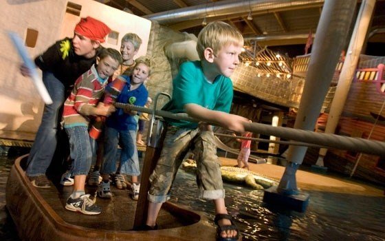 Children playing in yucatan at Dierenpark Emmen (Zoo)