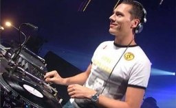 #4 Tiësto