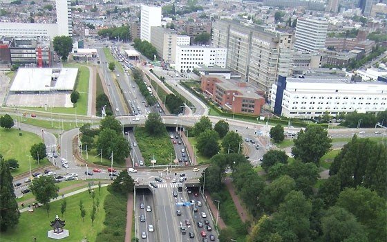 The junction in front of the meusetunnel