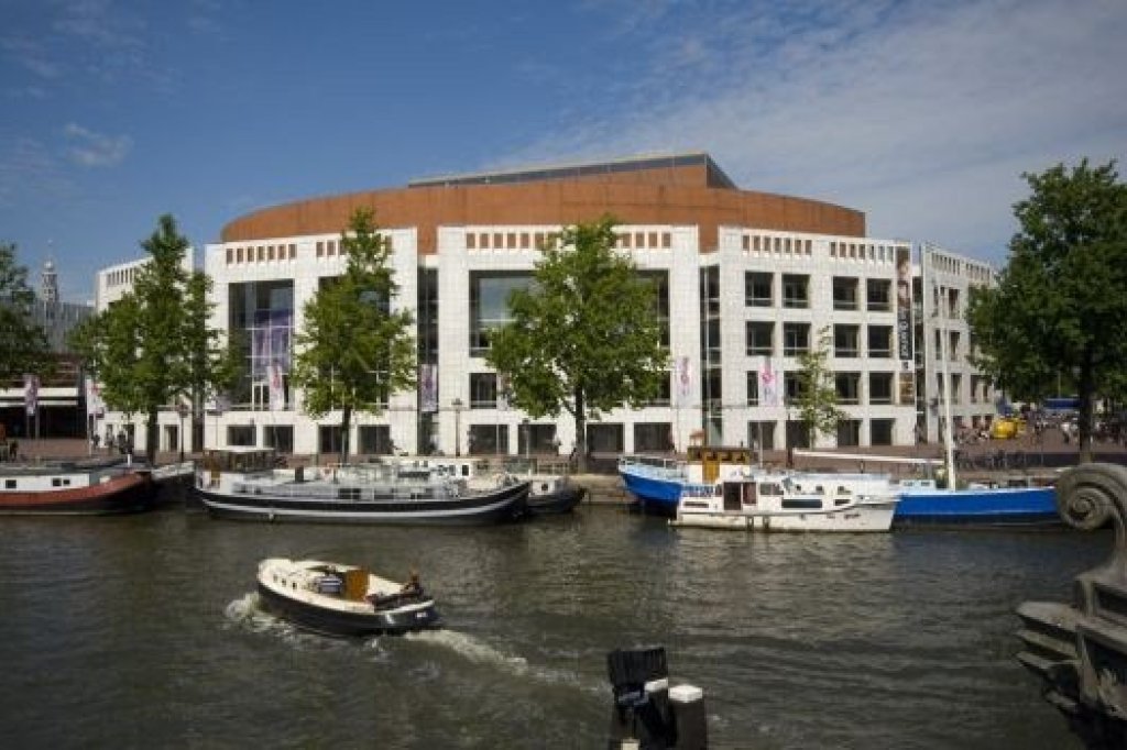 El Teatro de la Ópera de Ámsterdam