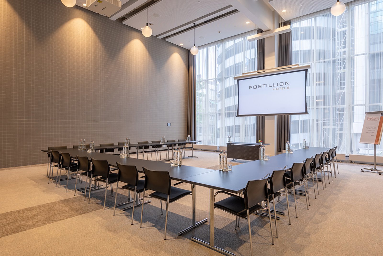 Postillion Hotel Rotterdam meeting room