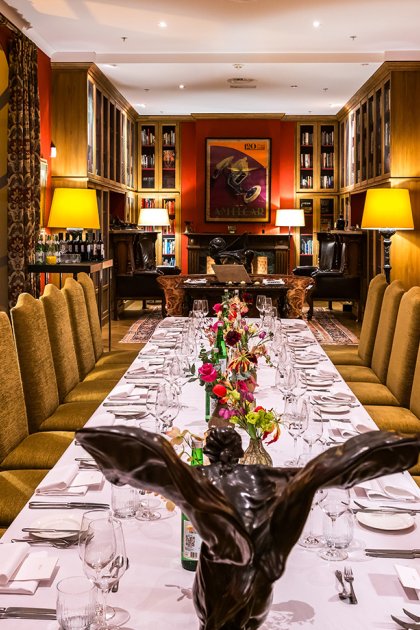 Louwman Museum library