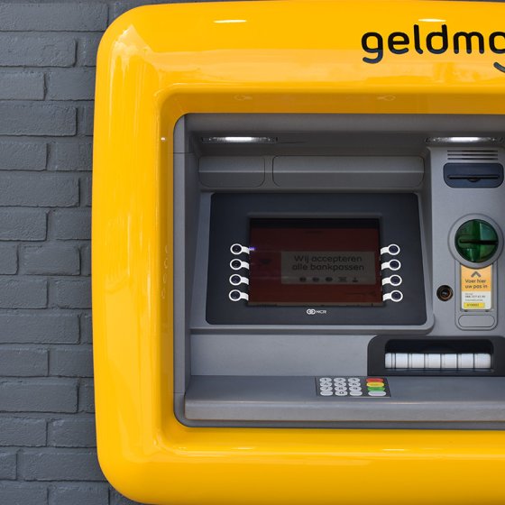 Geldmaat ATM new the first one in the Netherlands, Soest, Tamboerijn