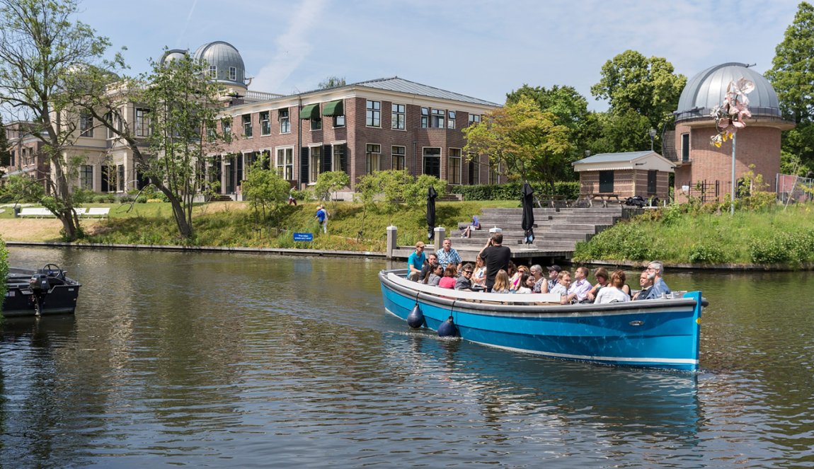 International journalists visit the Hortus Botanicus