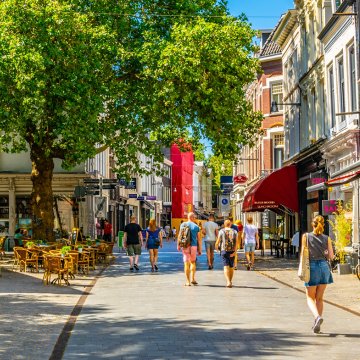 Breda people are strolling through center