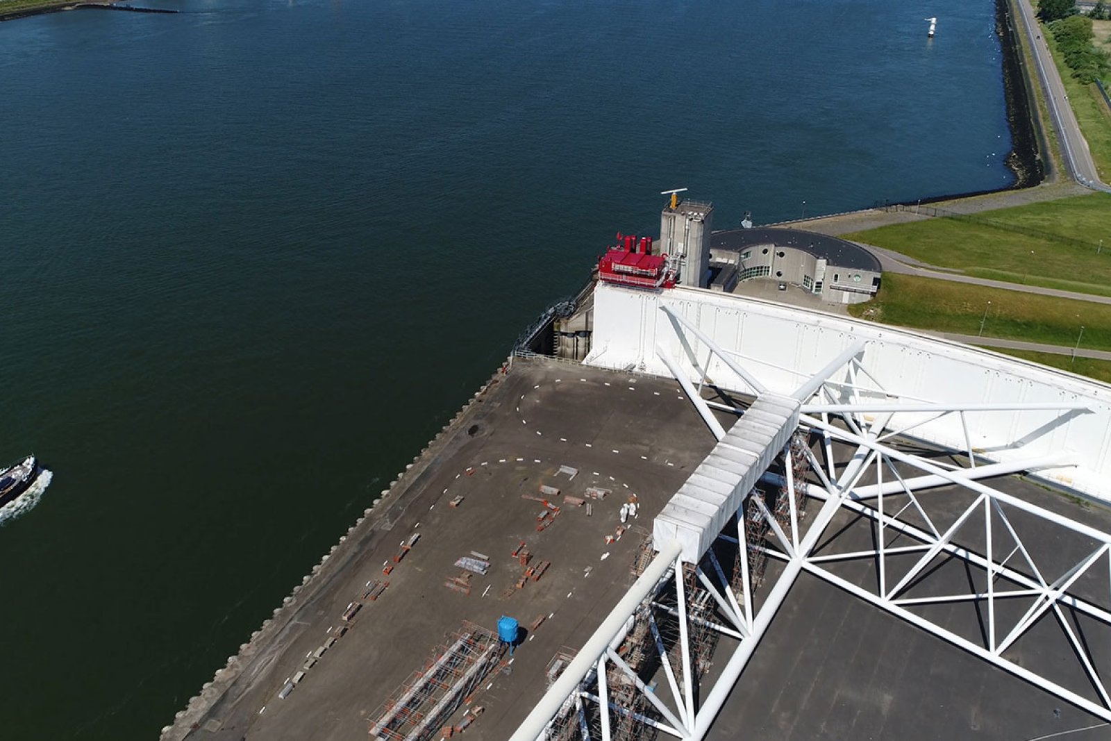Maeslantkering Hoek van Holland, Rotterdam