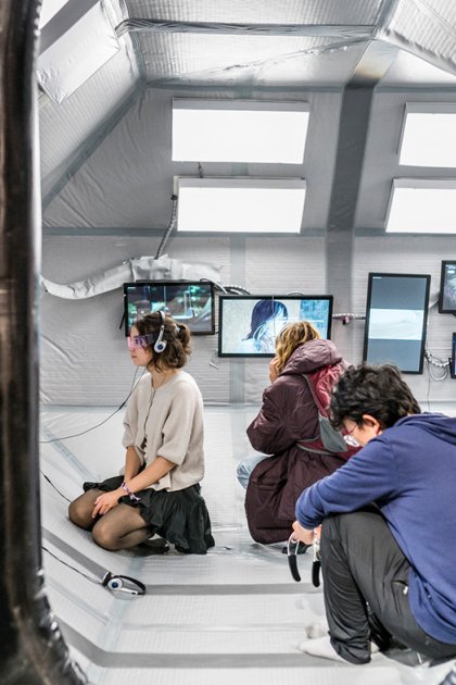 Dutch Design Week Fly me to the moon