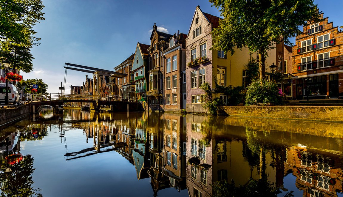 Alkmaar by the water