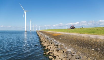 Wind turbines along the coast 