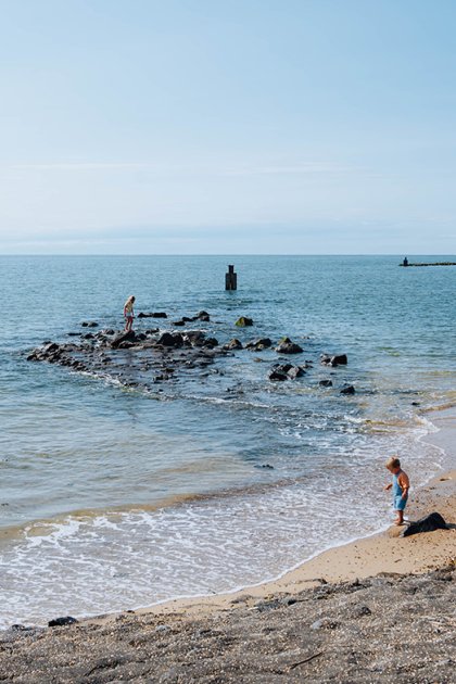 Low tide or high tide Brouwersdam? This is high tide.