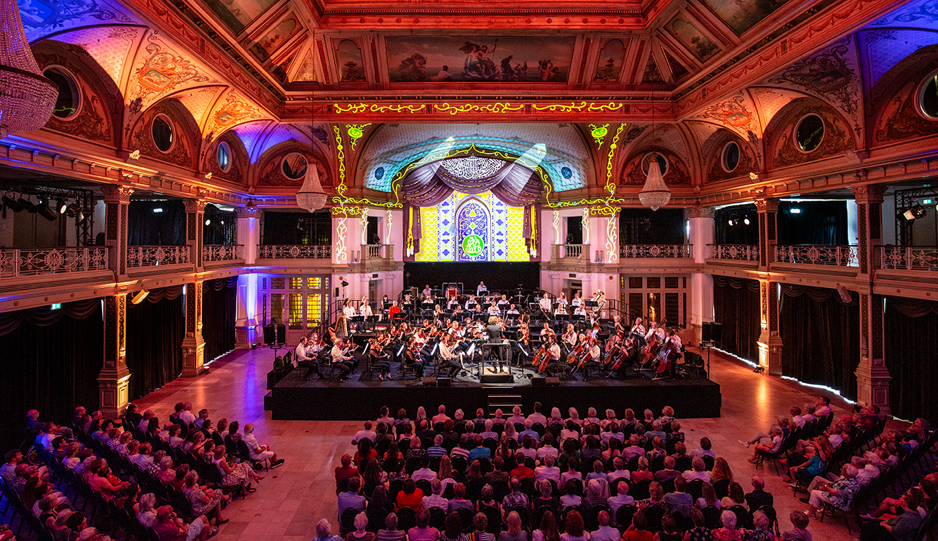 Residentie Orkest in collaboration with Karima el Fillali Residentie Orkest in collaboration with Karima el Fillali