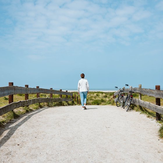 Walking Lighthouse trail Schiermonnikoog Wadden island