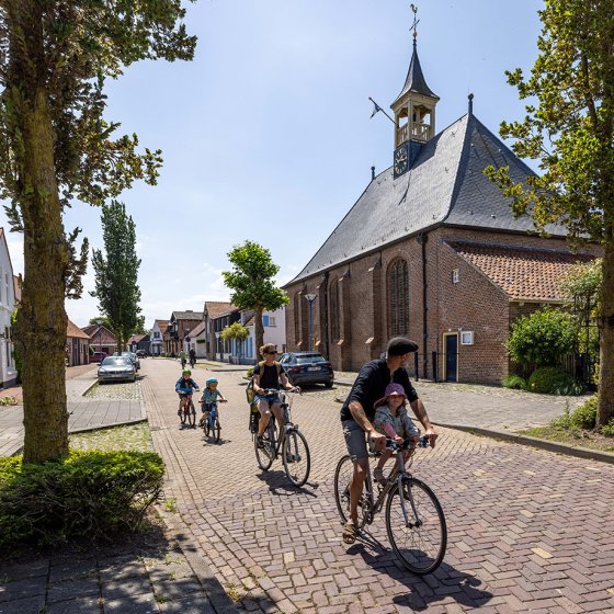 Tijdens een zomerse dag fietsen in de omgeving van Cadzand 