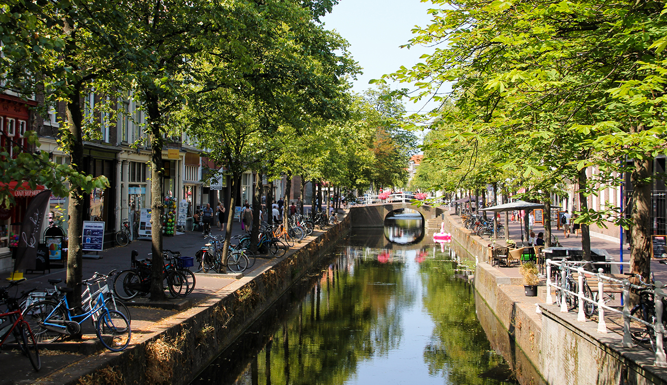 デルフトの運河 Holland Com