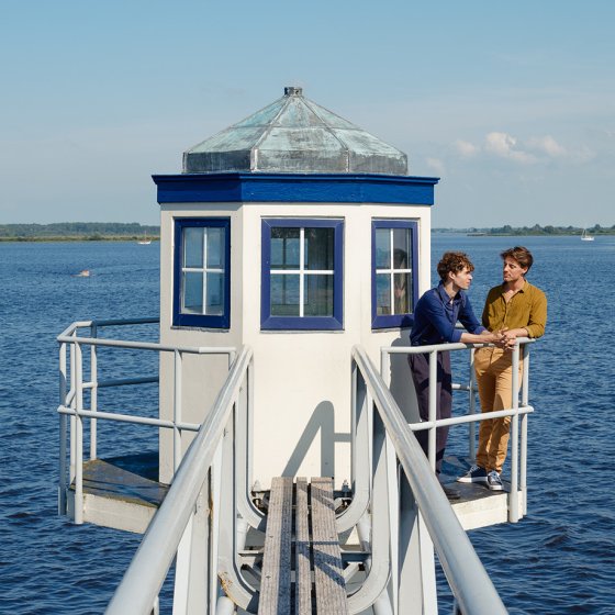 Two gentlemen on the Oostmahorn lighthouse/gauge