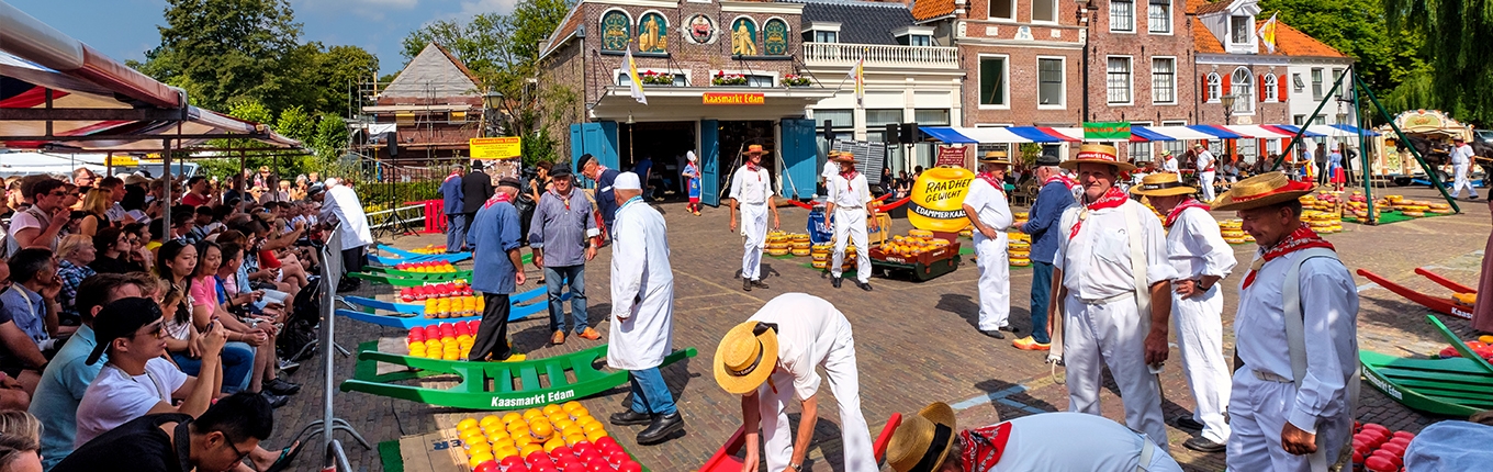 Edam cheese market Edam cheese market