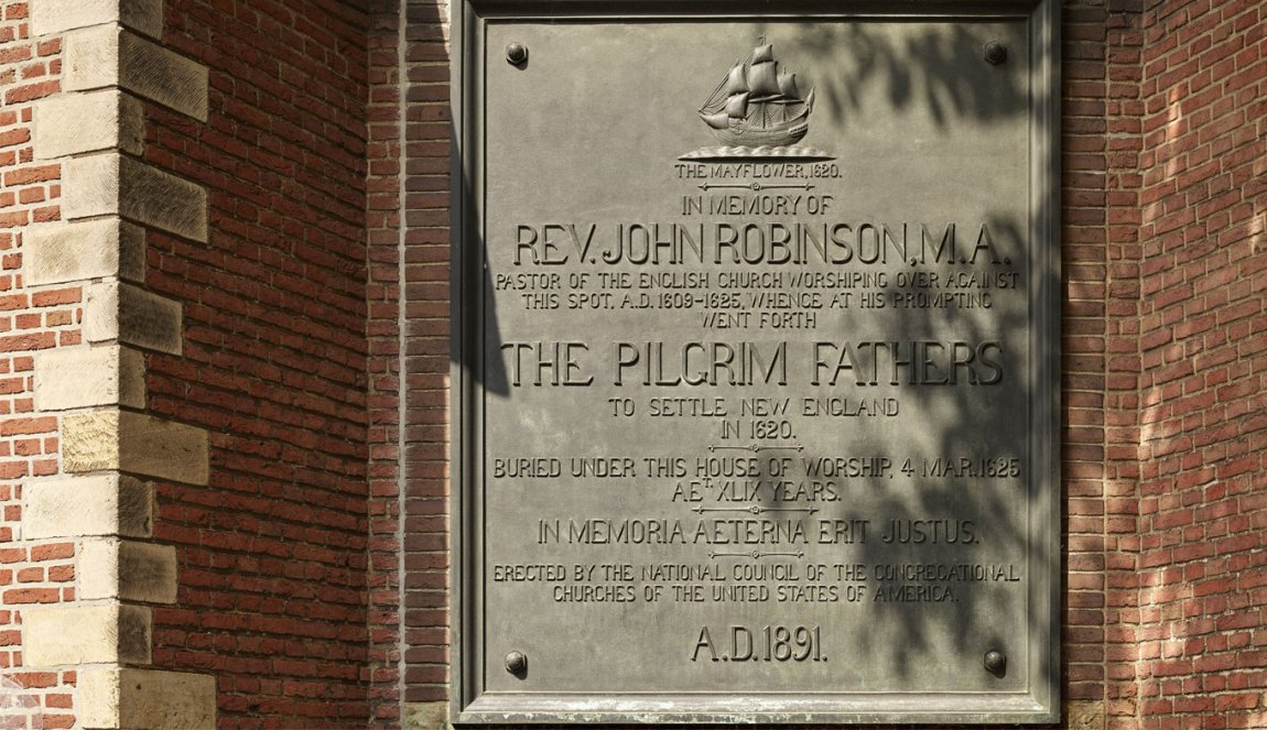 Plaque at Pieterskerk in Leiden