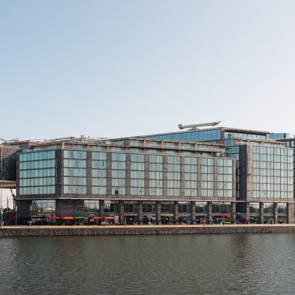 Exterieur building DoubleTree