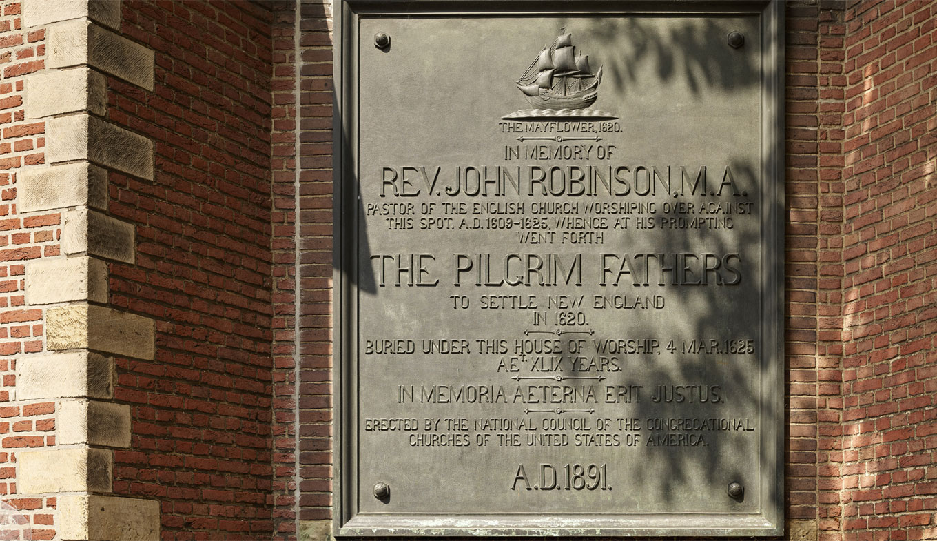 Plaque at Pieterskerk in Leiden Plaque at Pieterskerk in Leiden