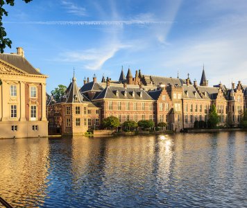 Binnenhof & Buitenhof and Museum Mauritshuis in The Hague 