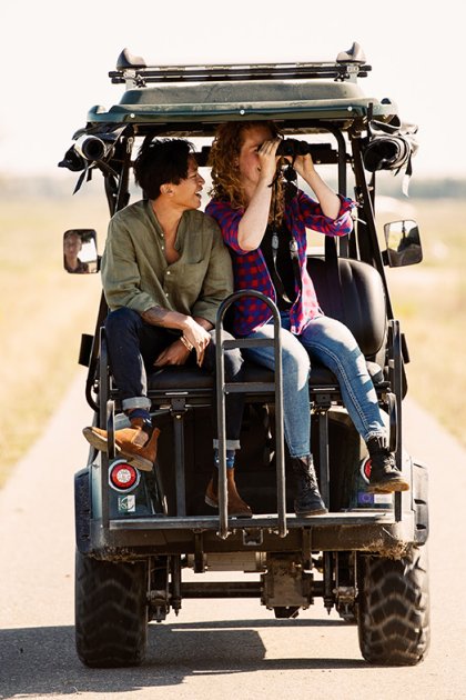Couple in Ecokar Oostvaardersplassen Flevoland