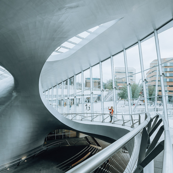 Interior of Arnhem station with view of trolley bus