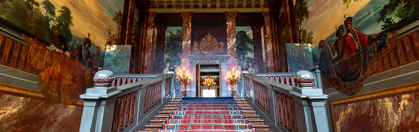 Paleis het Loo grand staircase Paleis het Loo grand staircase