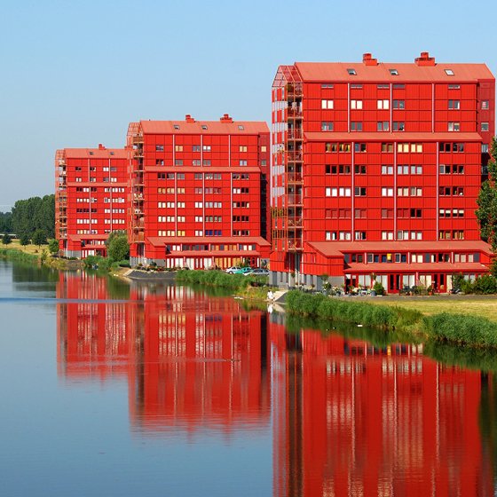 Rooiedonders Almere Buiten spectacular red architecture