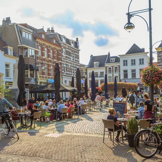 Jansplaats Arnhem met gezellige terrasjes