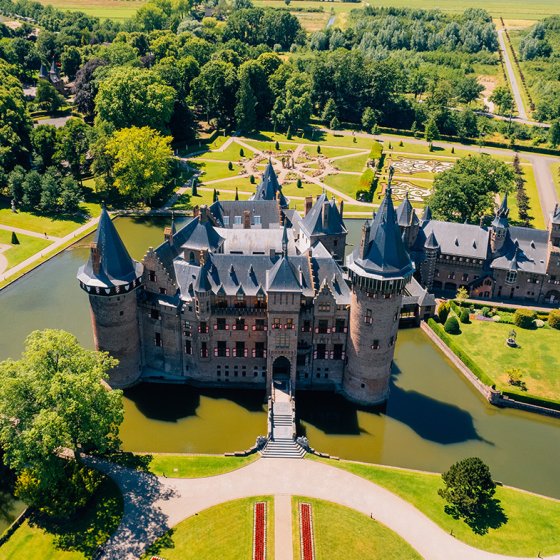 Castle de Haar drone view 