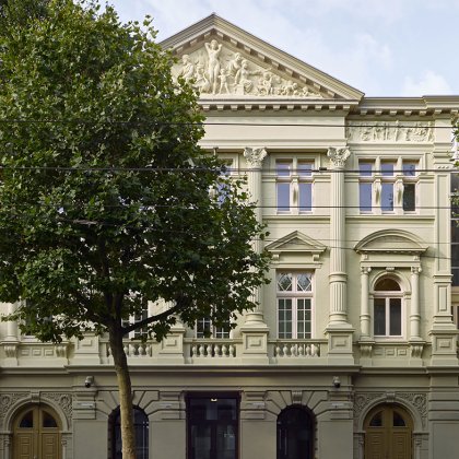 Hollandsche Schouwburg memorial