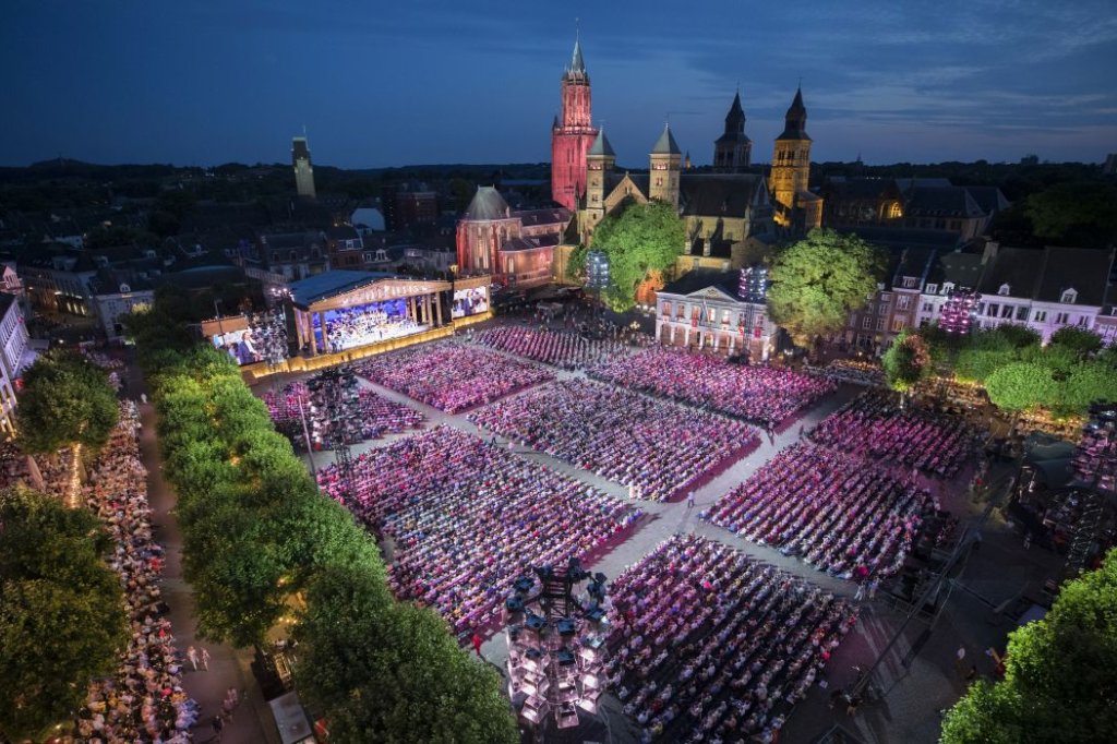 André Rieu und das JohannStraußOrchester in Maastricht