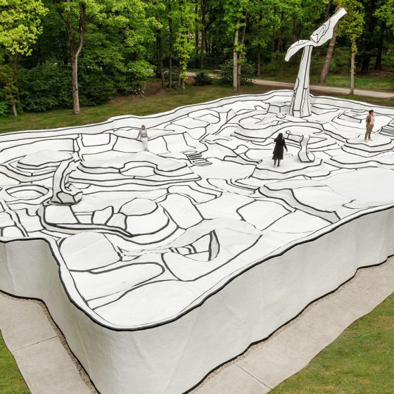 Outdour art Kroller Muller museum Jean Dubuffet, Jardin d&rsquo;&eacute;mail Kr&ouml;ller-M&uuml;ller Museum Veluwe, Gelderland