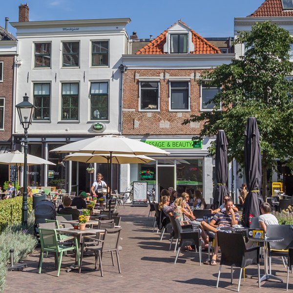 People on the main market square in Zwolle