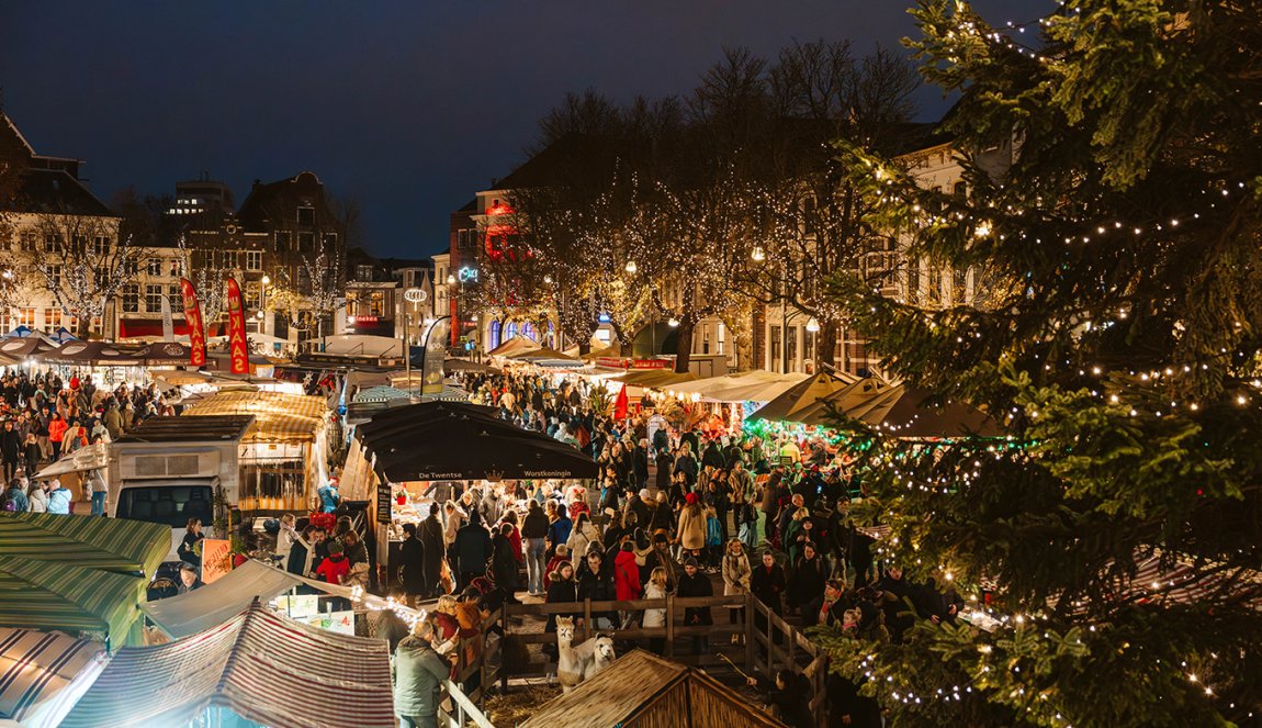 Overview photo Christmas market Deventer