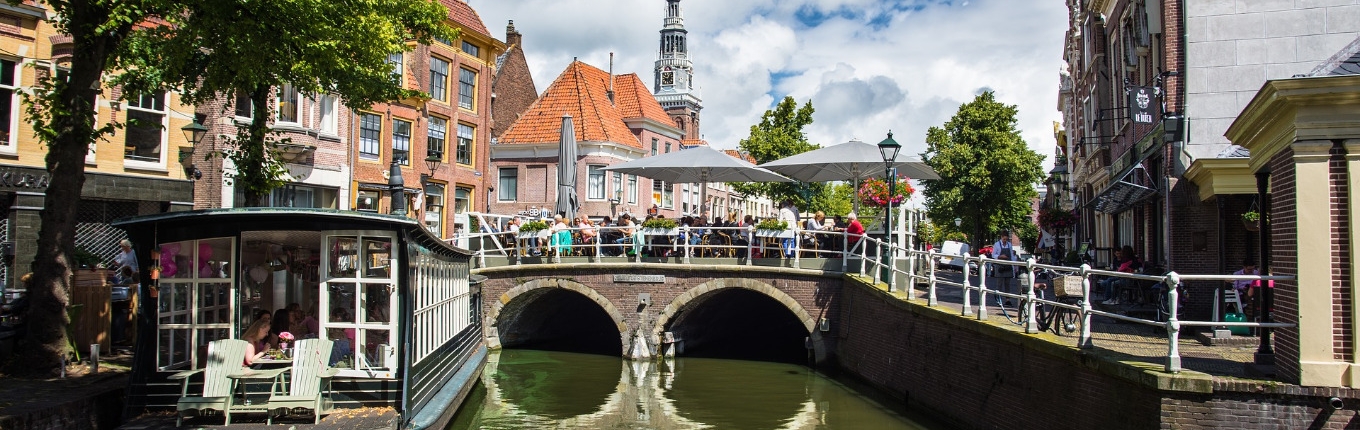 Canal in Alkmaar Canal in Alkmaar