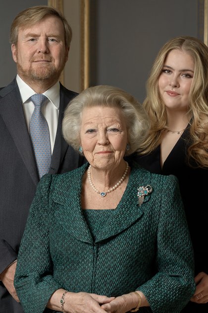 King of the Netherlands with his mother, Princess beatrix and his daughter Princess Amalia