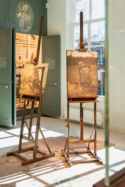 Van Gogh Village Museum interior 