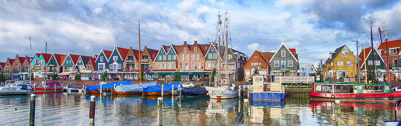 Volendam view from water Volendam view from water