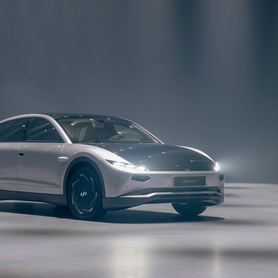 Dutch car which charges itself