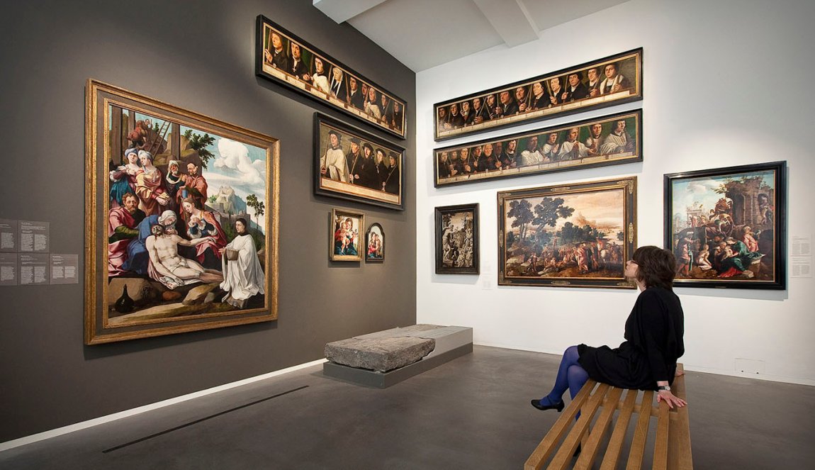 Woman looking at paintings at Centraal Museum Utrecht Woman looking at paintings at Centraal Museum Utrecht