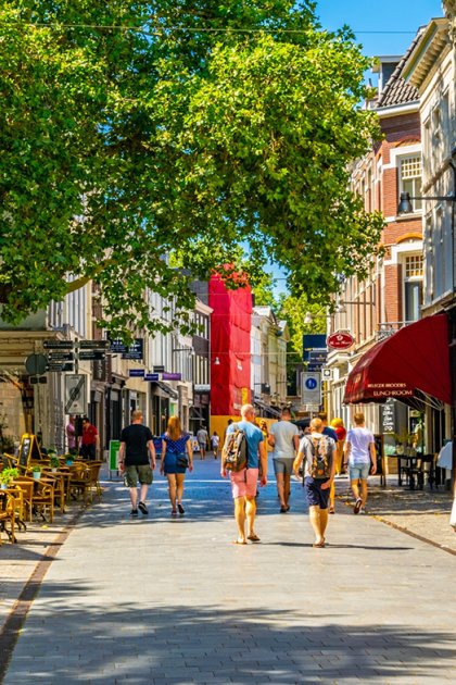 Breda people are strolling through center